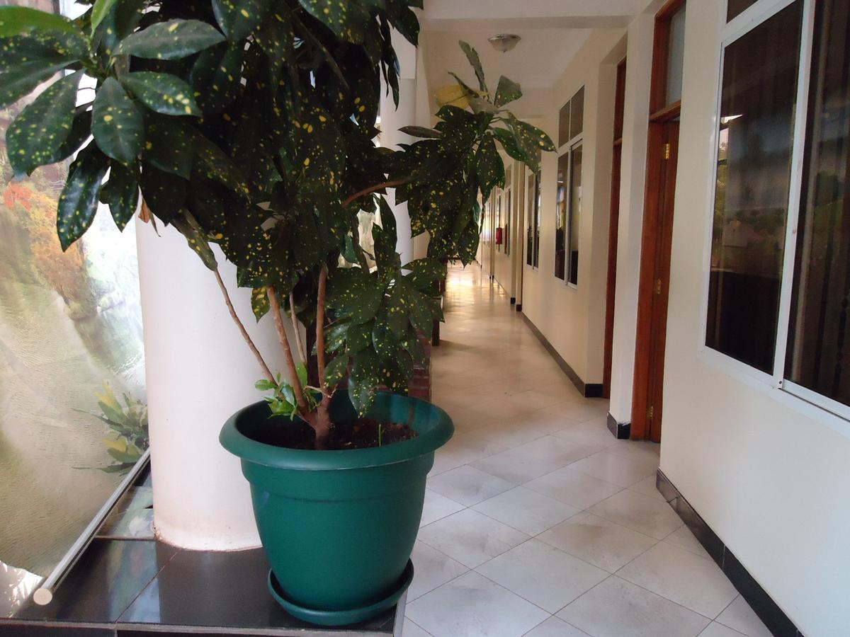 Snow View Hotel Boma la Ngombe Dış mekan fotoğraf