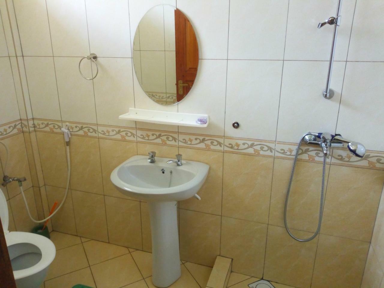 Snow View Hotel Boma la Ngombe Dış mekan fotoğraf